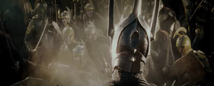 Fellowship of the Ring screenshot of Sauron facing opposing army