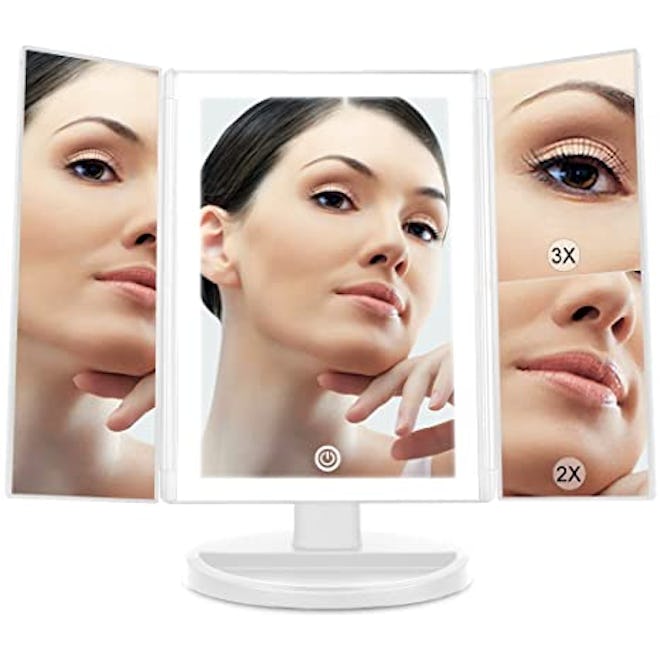 Beautyworks Illuminated LED Mirror with Magnification