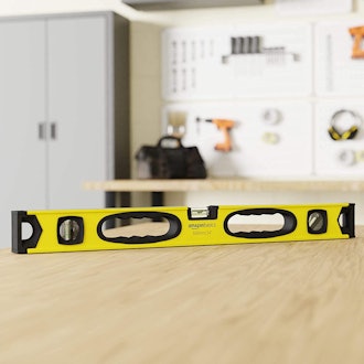 Amazon Basics Magnetic Spirit Level