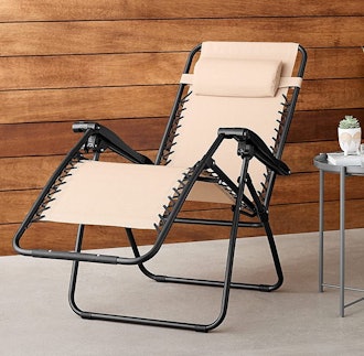 Amazon Basics Zero-Gravity Reclining Lounge Chair