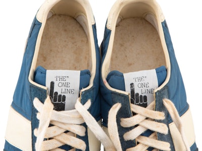 Nike "One Line" bootleg blue sneakers
