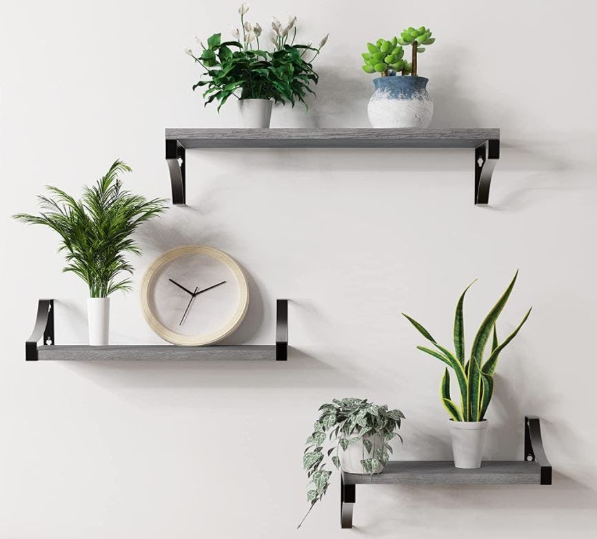 AMADA HOMEFURNISHING Floating Shelves (3-Pack)