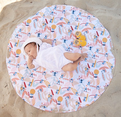 circle playmat from JuJuBe in Disney Stitch In Paradise print