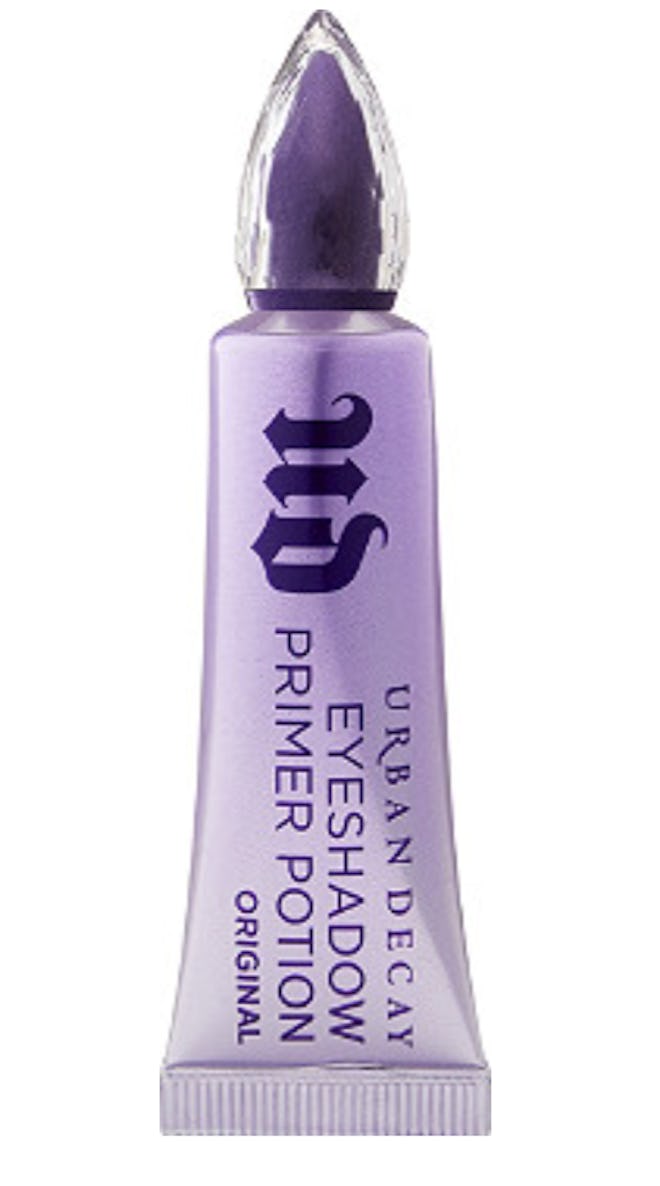 an eyelid primer base for vibrant, crease-free eyeshadow