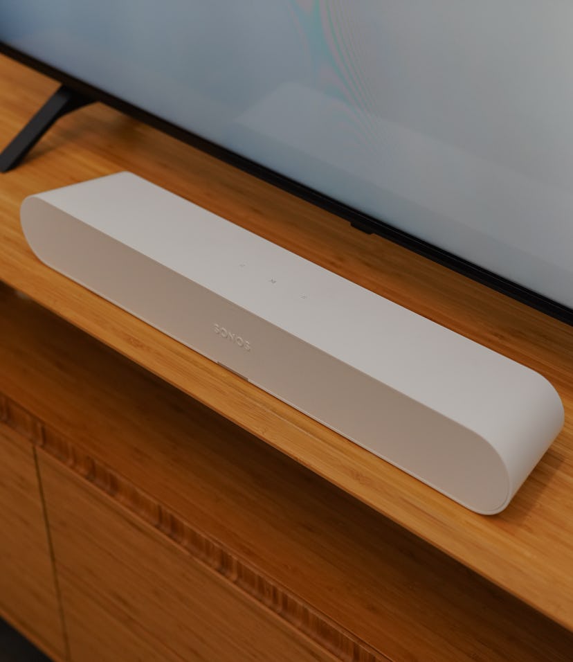 Sonos announces $279 Ray soundbar for budget-conscious users