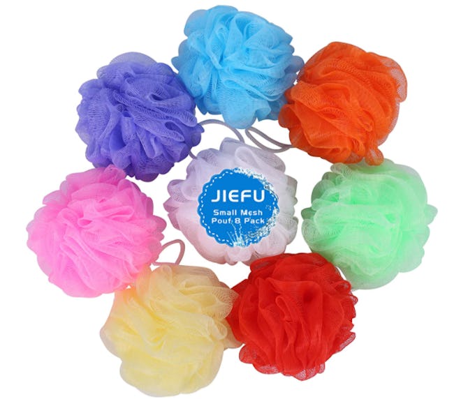 These JIEFU bath poufs are small and a safe beauty product for kids.