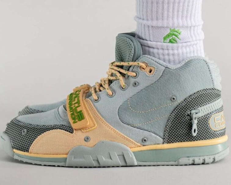 Travis scott 2025 sneaker collection