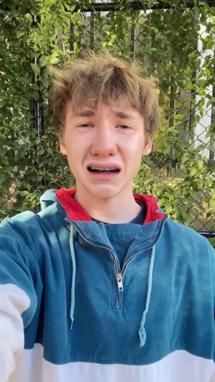 Is the crying face filter on TikTok? This Snapchat Lens is so realistic.