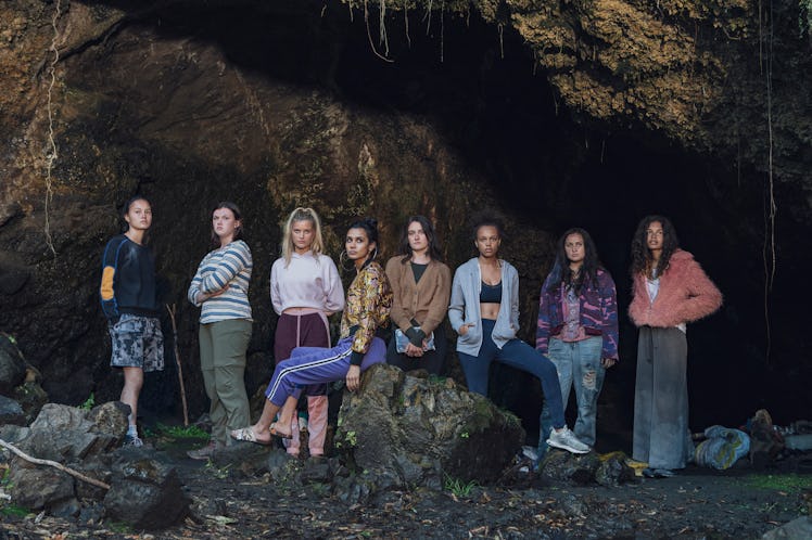 The cast of The Wilds Season 1