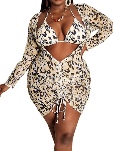 MakeMeChic Women's Plus Size 3 Piece Swimsuit Printed Halter Bikini Set with Cover Up