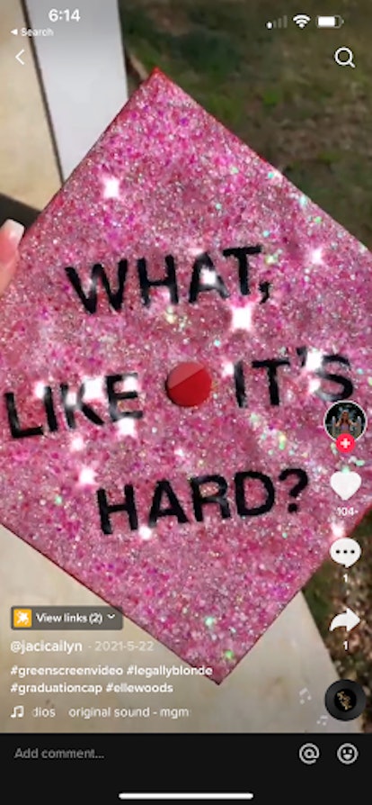For movie grad caps, this matching idea from 'Legally Blonde' is a good option.