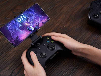 best Xbox One controller phone mounts
