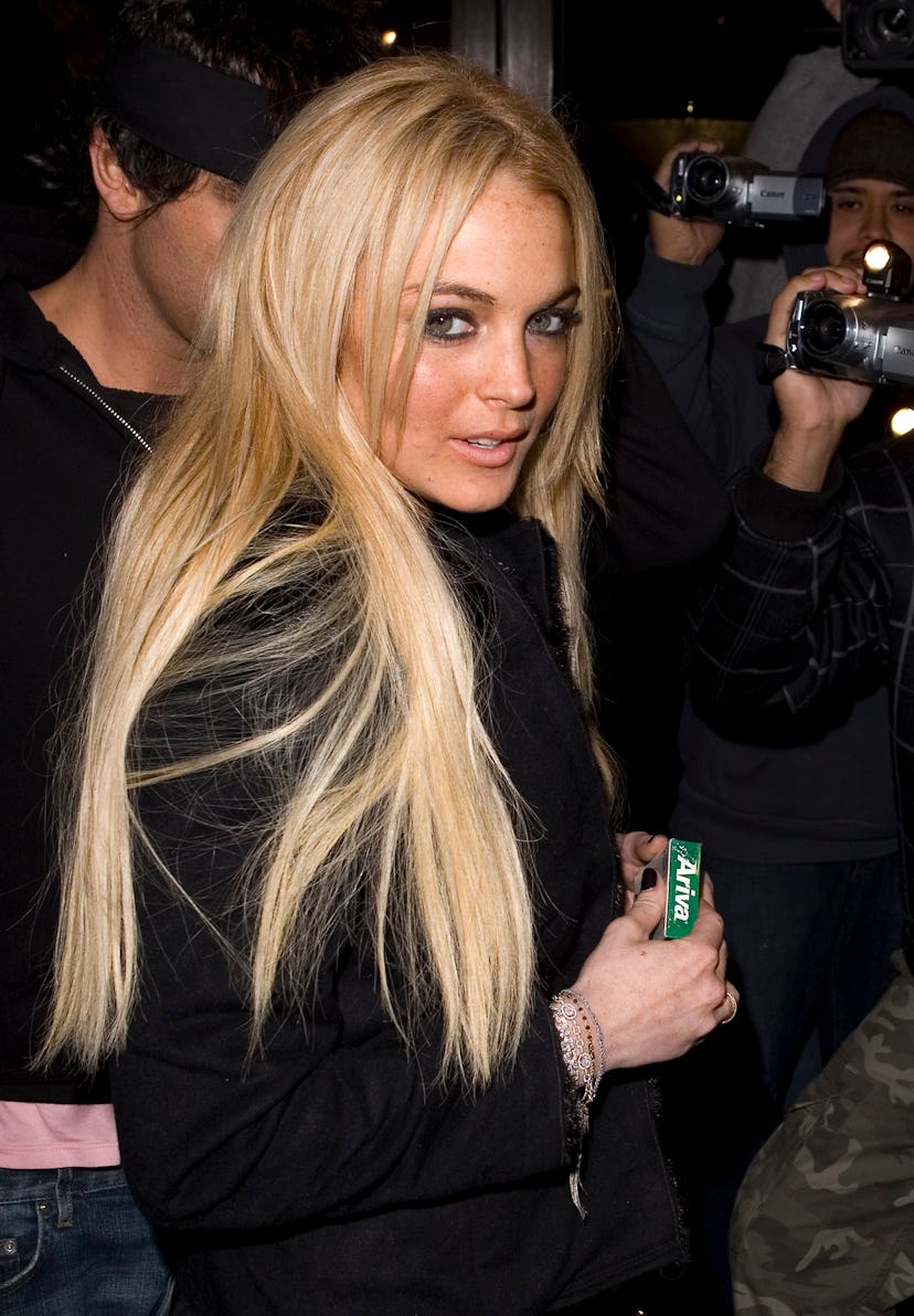 Lindsay Lohan's early 2000s smudged black eyeliner was very emblematic of Y2K beauty.