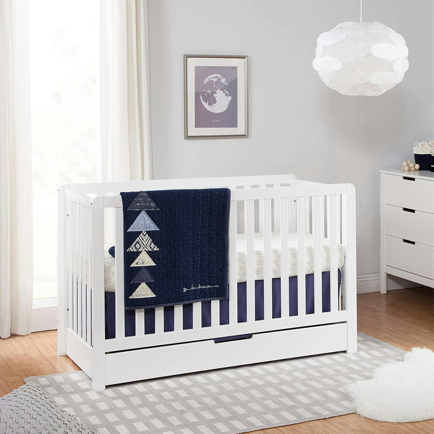 The 7 Best Cribs For Short Moms
