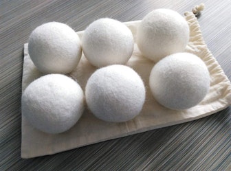 Simple Natural Wool Dryer Balls (6-Pack)