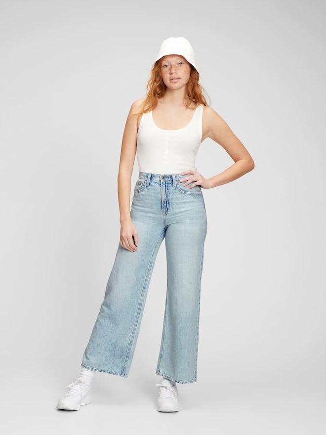The 8 Best Wide-Leg Jeans For Petites