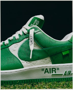 Louis Vuitton: Louis Vuitton And Nike ”Air Force 1” By Virgil Abloh: Launch  And Exhibition - Luxferity
