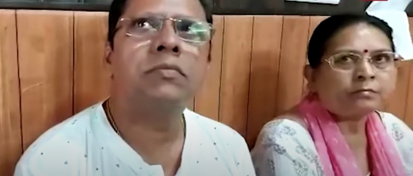 Two parents in India have decided to sue their son for not producing a grandchild. 