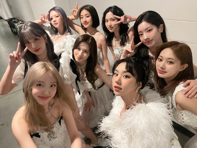 Behind-The-Scenes Of Twice's 4th World Tour III