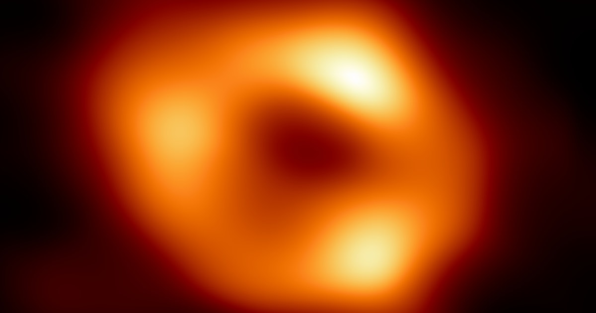 New picture answers many questions about our galaxy's black hole — and reveals some mysteries - Inverse