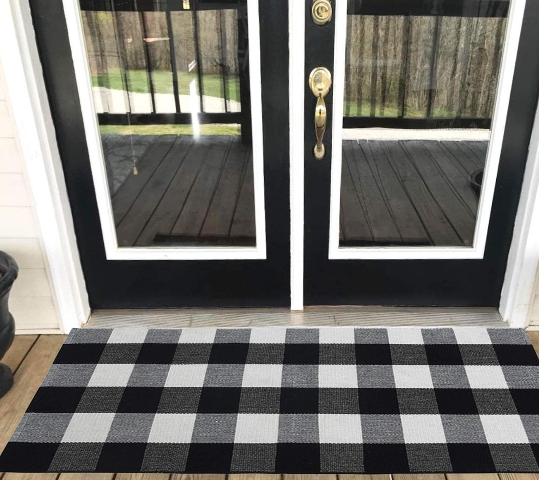Levinis Buffalo Plaid Outdoor Rug