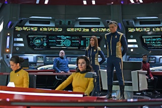 A mix of Discovery-era uniforms and the forerunner to the Strange New Worlds uniforms in Discovery S...