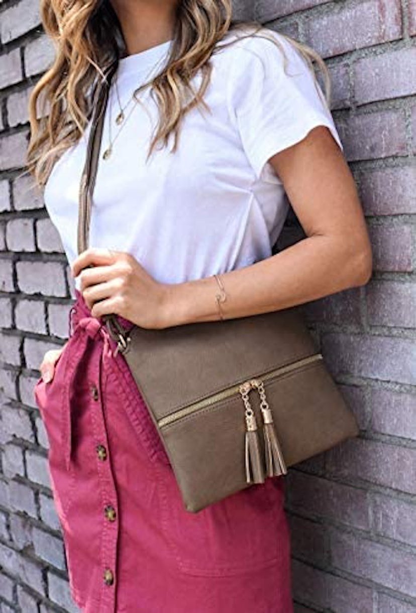 best lightweight medium crossbody bag