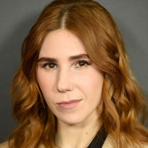 'Girls' actor Zosia Mamet, who plays Annie in 'The Flight Attendant,' writes about her eating disord...