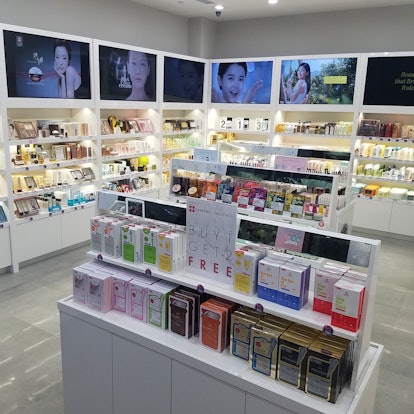 Besfren Beauty store on 5th Ave NYC 