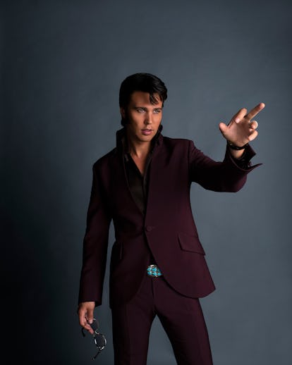 Austin Butler as Elvis Presley wearing Prada