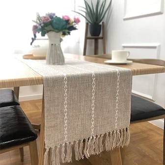 FLPYARD Braided Farmhouse Table Runner 