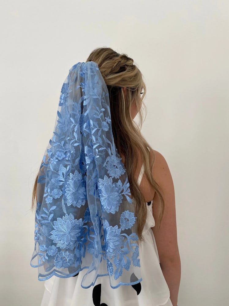 Blue Lace Veil 