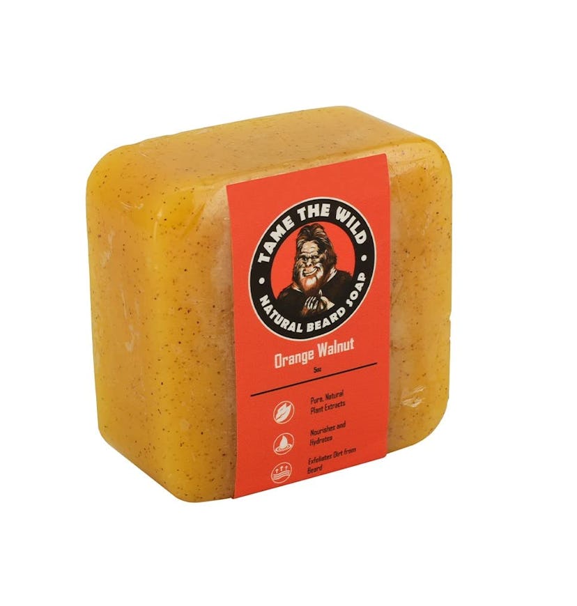 Tame the Wild beard soap cleans beards and leaves them with a fresh smell. 