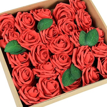Greenco Set of 25 Artificial Roses in Stem