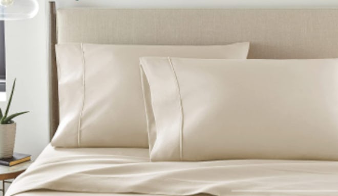 HC COLLECTION Pillow Cases - Set of 2 Standard/Queen Size Pillowcases