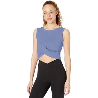 Core 10 Knot Front Cropped Yoga Tank