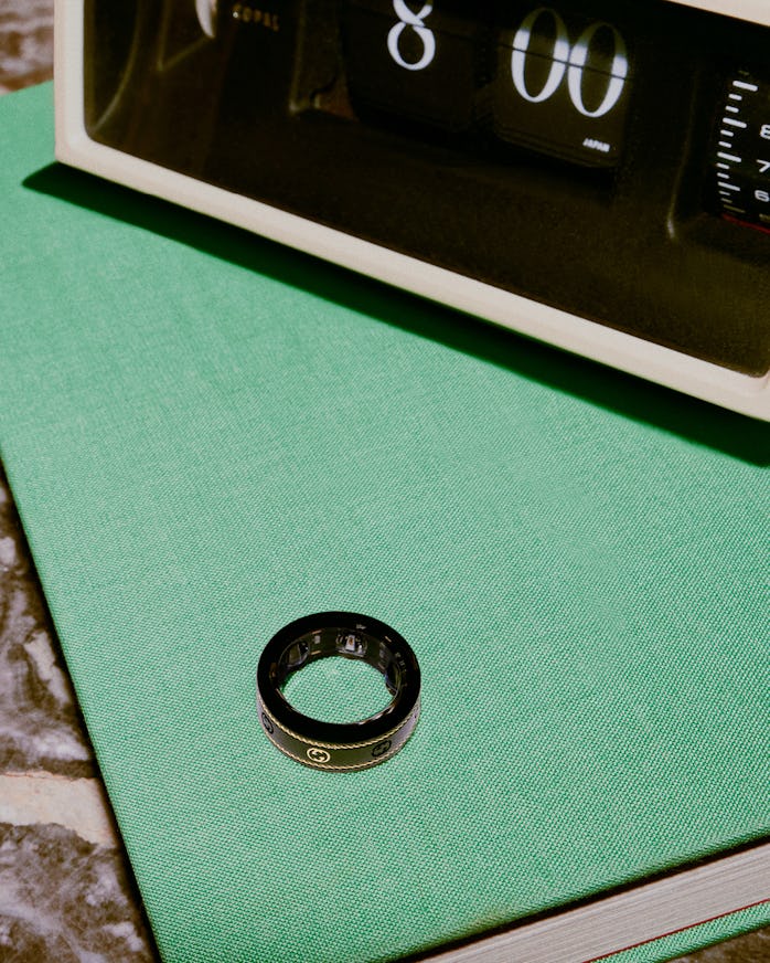 The Gucci x Oura smart ring