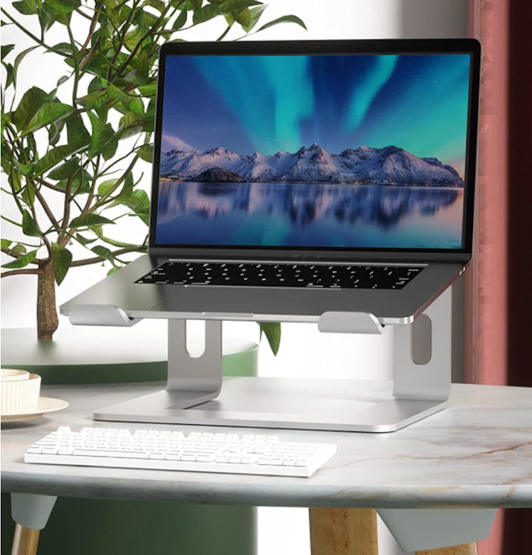 Soundance Laptop Stand