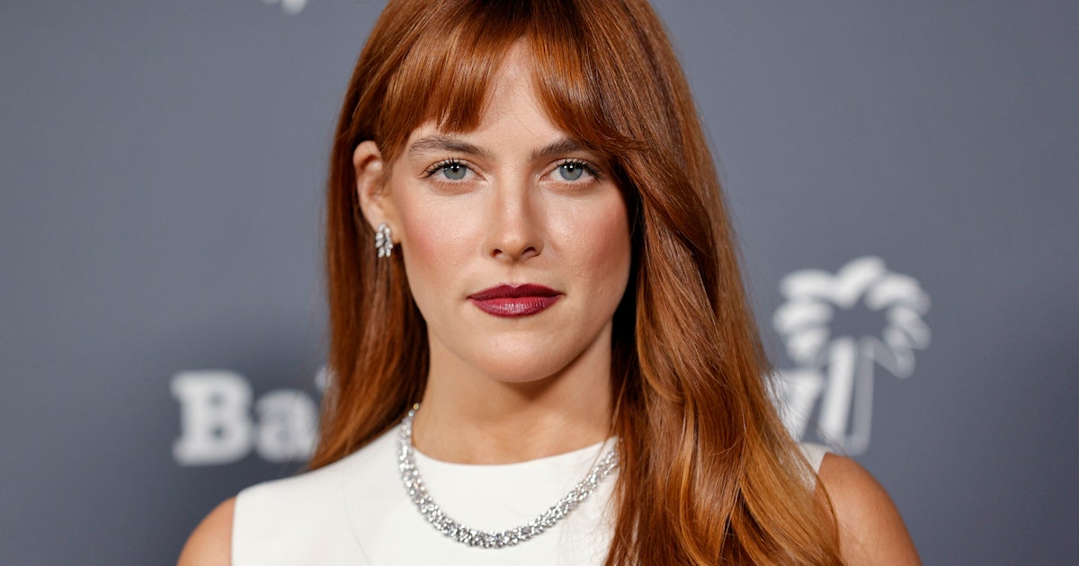 Riley Keough Didn't Think She Could Handle Acting in 'Elvis,' the Baz  Luhrmann Film About Her Late Grandfather