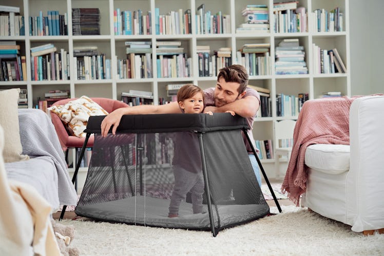 Travel Crib Light