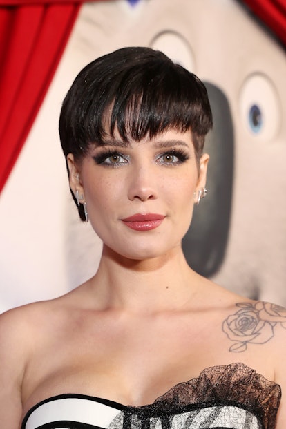 Halsey rocked an asymmetrical pixie haircut with bangs to the Premiere Of Illumination's "Sing 2" on...