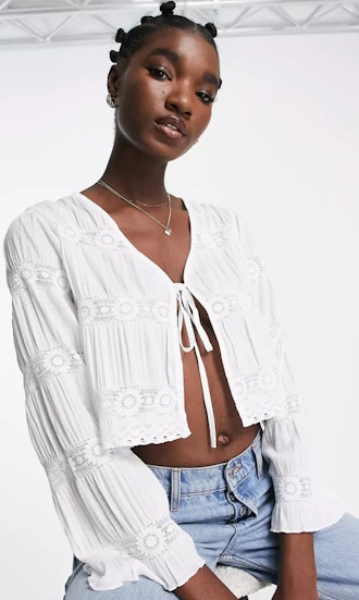 Vila Lace detail Tie Front Top In White