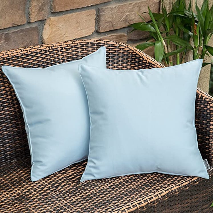 MIULEE Outdoor Waterproof Pillow Covers (Pack of 2)