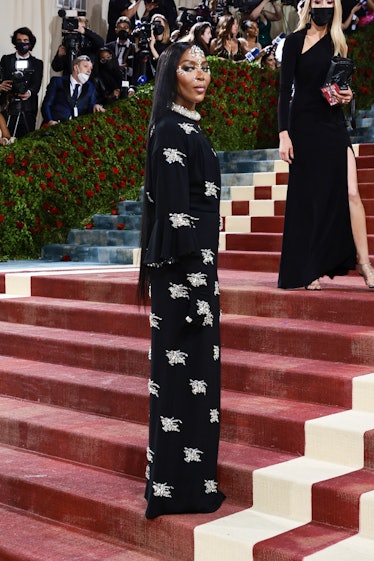 Naomi Campbell attends The 2022 Met Gala Celebrating "In America: An Anthology of Fashion" at The Me...