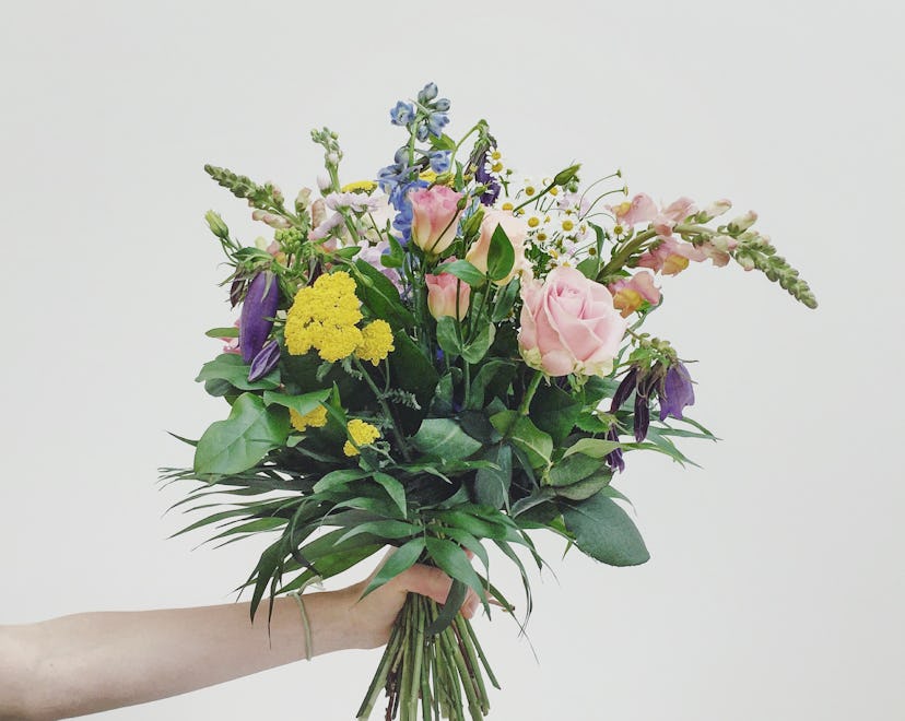 a beautiful bouquet of flowers is a great way to celebrate stepmother's day