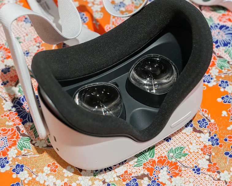 How to cast your Meta Quest 2 to a TV, PC, or phone