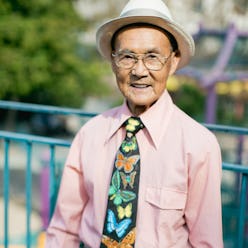 Chinatown Pretty: Stylish senior citizen photographed by Andria Lo