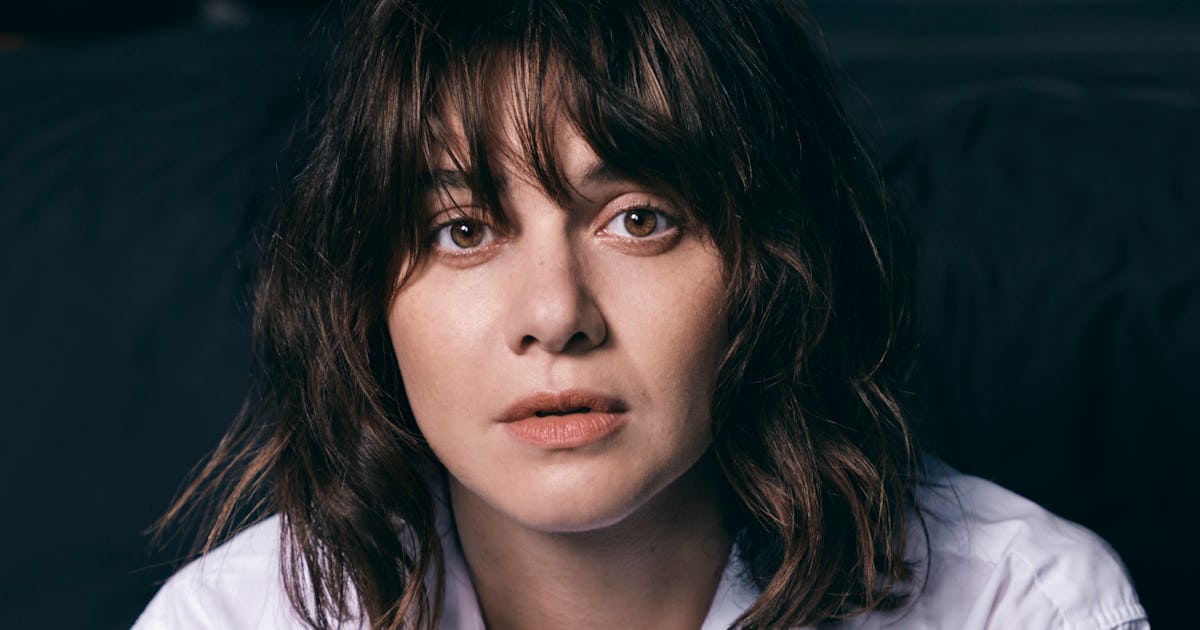 ‘Pistol’ Star Emma Appleton Isn't Your Typical Model-Turned-Actor