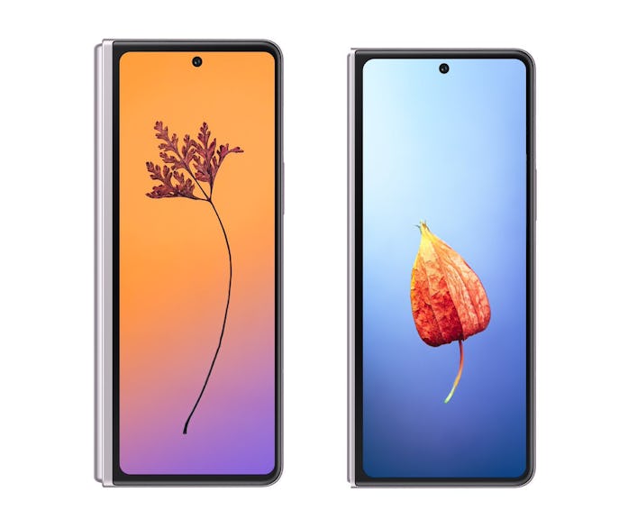 Renders of Galaxy Z Fold 3 and 4