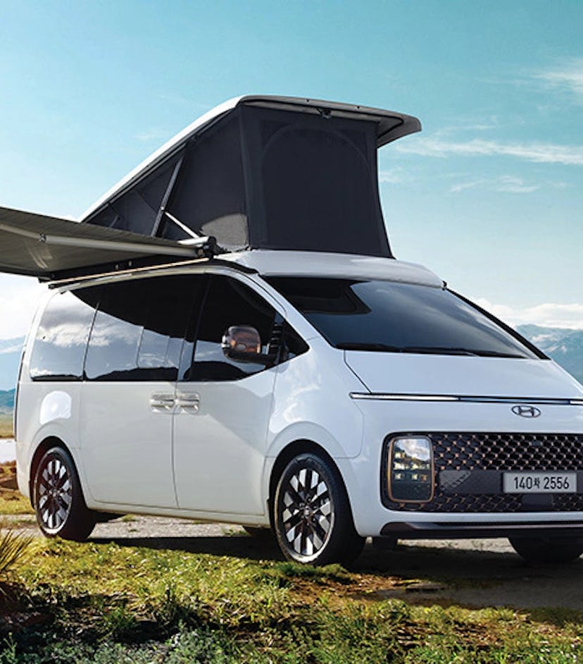 Hyundai Staria Lounge Camper